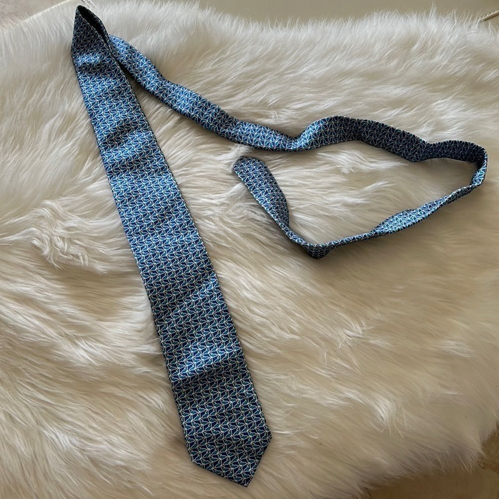 J. McLaughlin mens tie dolphin print